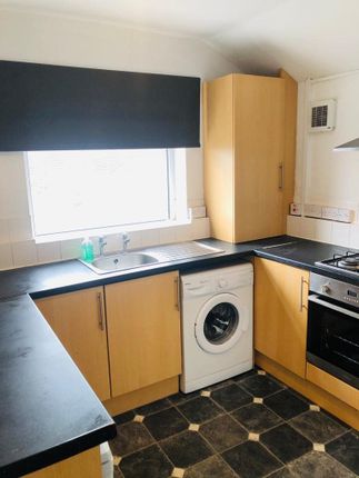 Thumbnail Flat to rent in Page Street, City Centre, Swansea