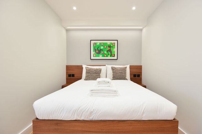 Flat 1, 26 Leinster Square, Bayswater photo 3