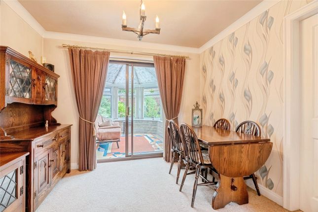 14, Marsden Court, Lancashire photo 4