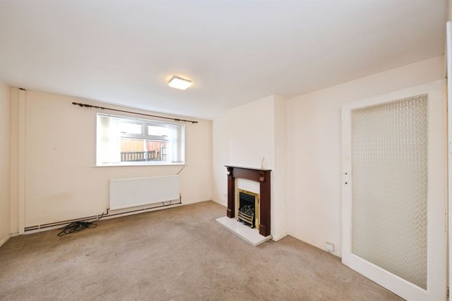 48, Park Road, BELPER photo 3