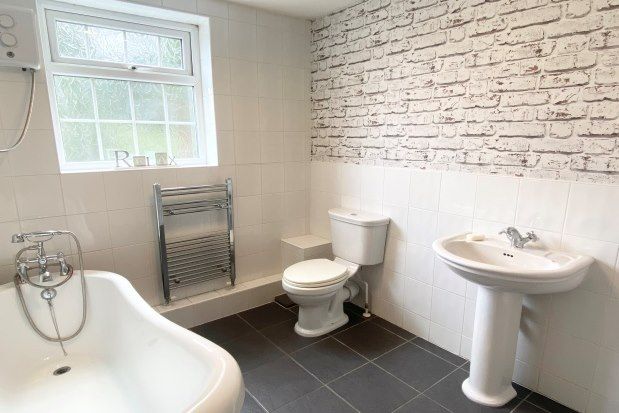 Semi-detached house to rent in Brooks Lane, Coalville