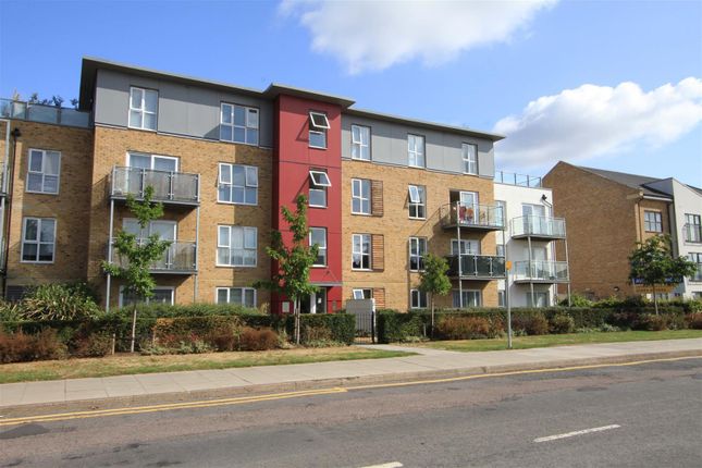 Thumbnail Flat to rent in Brecon Lodge, Porters Way, West Drayton