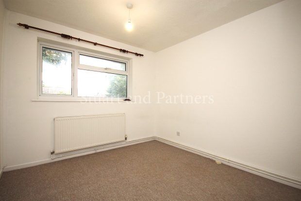 45, Burdocks Drive, Burgess Hill photo 5