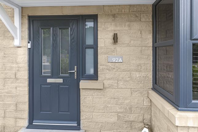 92A, Manchester Road, High Peak photo 3