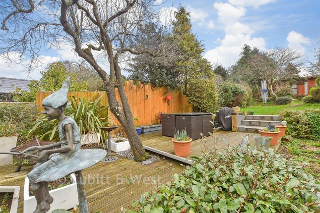 4-bed semi-detached on 94, Carden Avenue, Brighton, £700,000