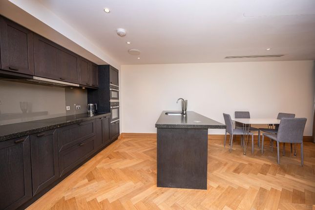 Flat to rent in Abel House, John Islip Street, London