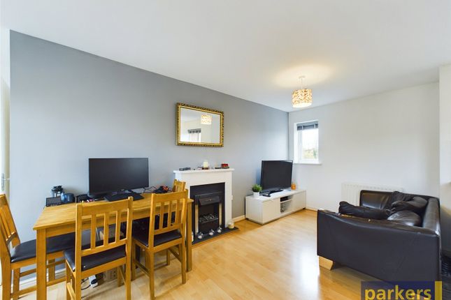 Flat for sale in Capital Point, Temple Place, Reading