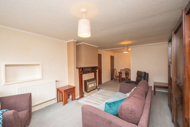 5A, Mitchison Road, Cumbernauld photo 4