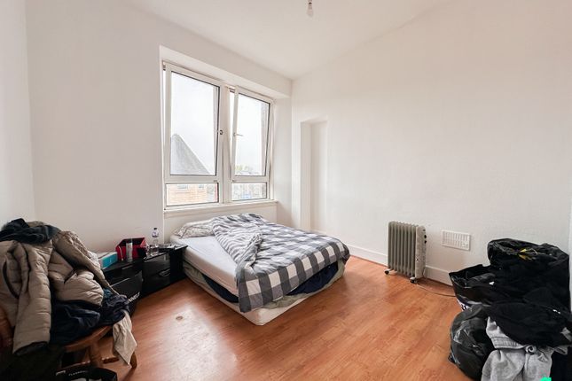 Flat for sale in Riverford Road, Glasgow