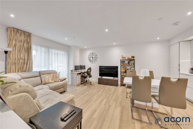 1-bed flat on 53, Lismore Boulevard, Colindale, £350,000