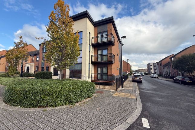 2-bed flat on 3 Norville Drive, Stoke-On-Trent, £125,000