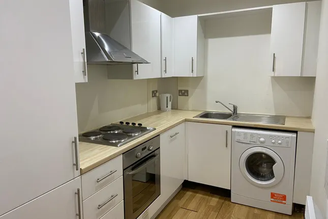 Property 1 of 5. Studio To Rent Castle Street, Swansea Sa1