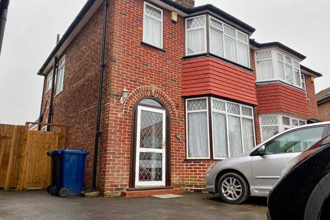 Thumbnail Semi-detached house to rent in Wellgarth, Greenford
