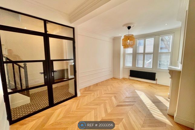 Terraced house to rent in Lindrop Street, London