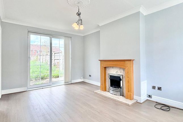 13, Raglan Close, Stockton-On-Tees photo 3