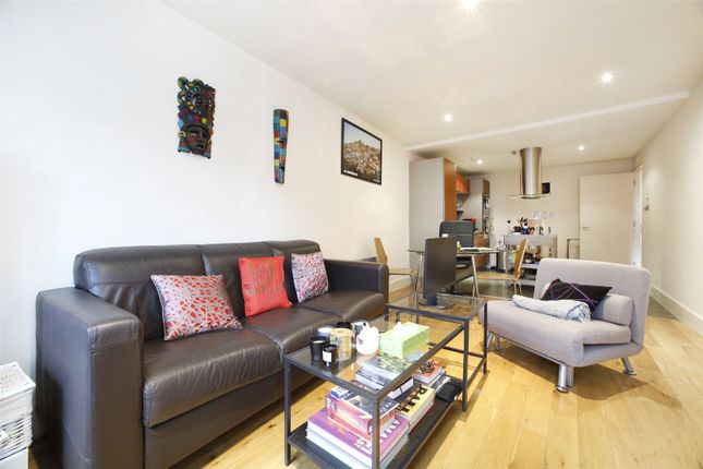 Thumbnail Flat for sale in The Madison Apartments, 5-27 Long Lane, London