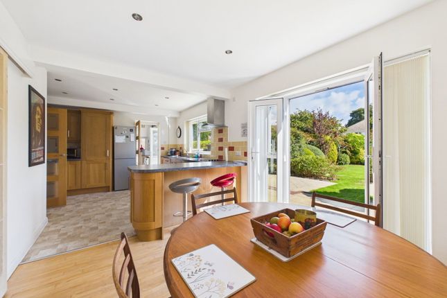18, Falmer Close, Worthing photo 3