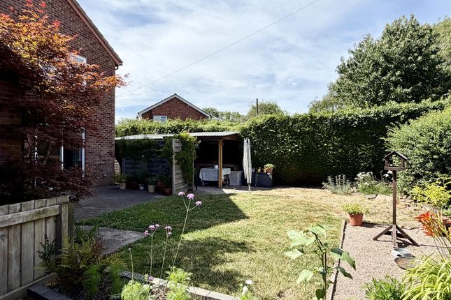 Mo-I-Rana, Marden, Hereford photo 2