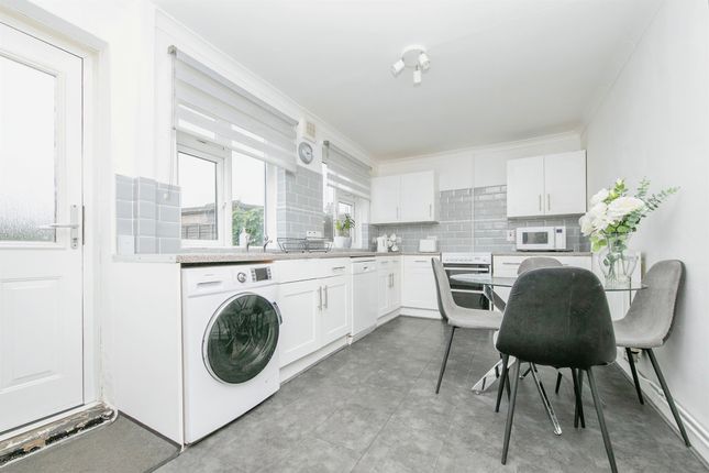 Terraced house for sale in Fairhead Road North, Colchester
