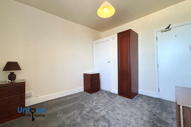 Flat 8, Osbourne House, Fleetwood photo 4