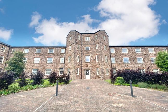 2 bed flat for sale in Perreyman Square, Tiverton EX16