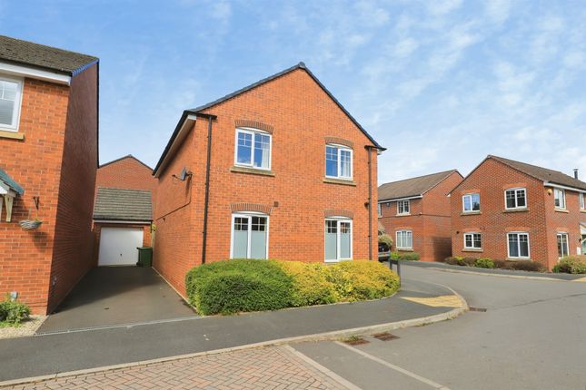 24, Kirkby Drive, Kidderminster photo 4