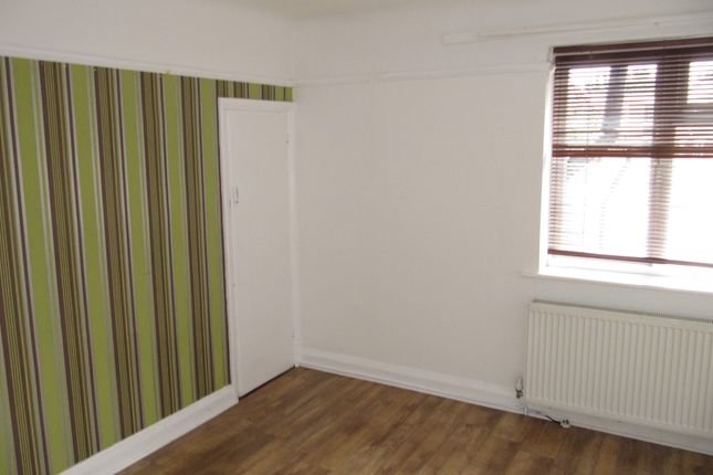 7a, Thornbridge Road, Iver Heath, Buckinghamshire photo 3