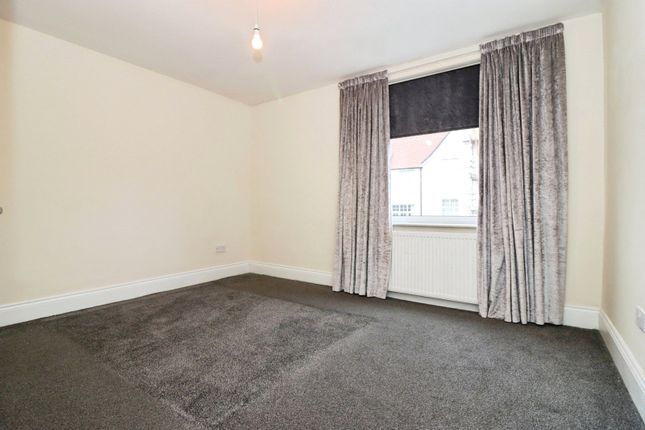 46, Clowne Road, Chesterfield photo 4