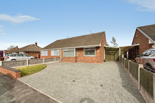 2-bed house on 47 Hadley Gardens, Telford, £240,000