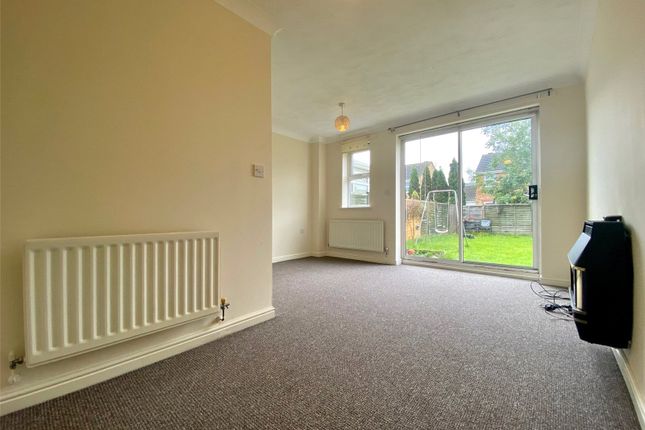 21, Blackhall Close, Hull photo 3