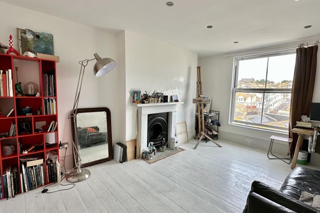 Flat 3, 69, London Road, St. Leonards-On-Sea photo 3