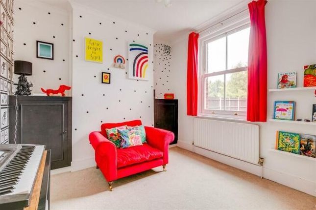 38 Fishponds Road, Hitchin, Hertfordshire photo 4
