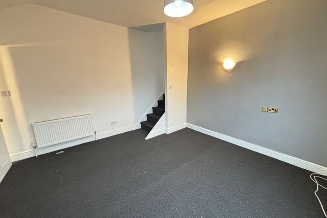 Flat 4, 33, Clarendon Road, BIRMINGHAM photo 3