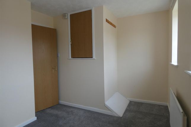 End terrace house for sale in Barley Close, Burton-On-Trent