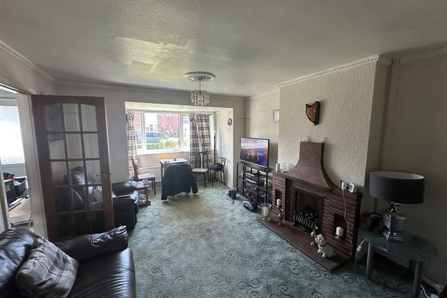 12, Waverley Drive, Preston photo 4