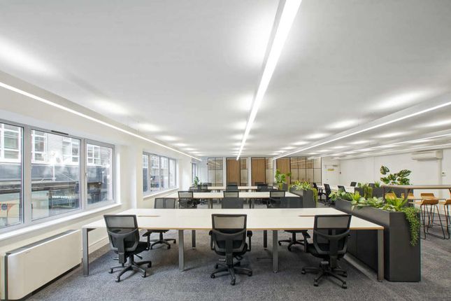 Office to let in 50 Featherstone Street, Old Street, London