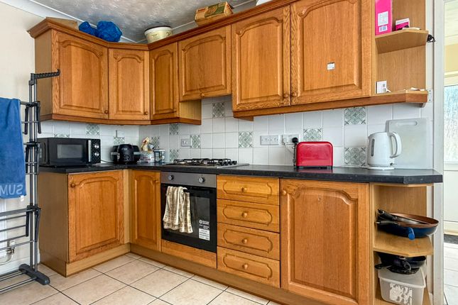 Room 4, 20, Lisburn Road, Newmarket photo 4