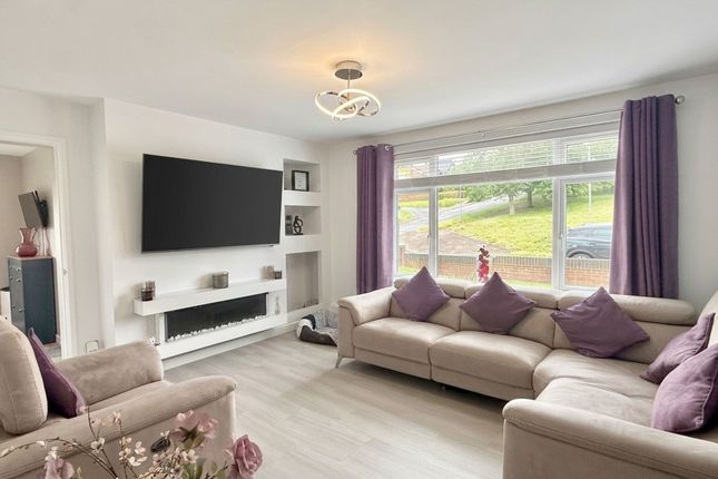 2 Sycamore Road, Southampton photo 3