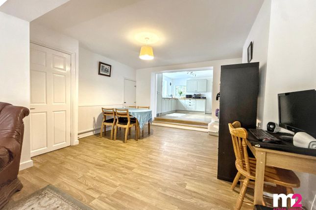 43, Stanhope Street, Abergavenny photo 2