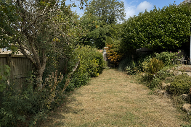 28, Leys Lane, Somerset photo 2