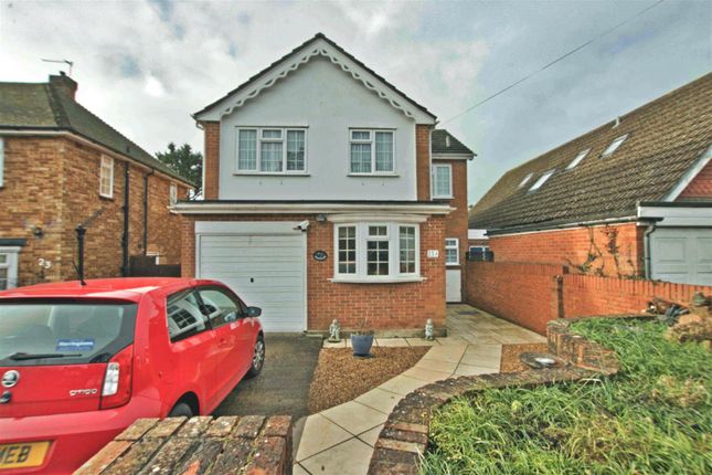 Thumbnail Detached house for sale in Alexandra Road, Well End, Borehamwood