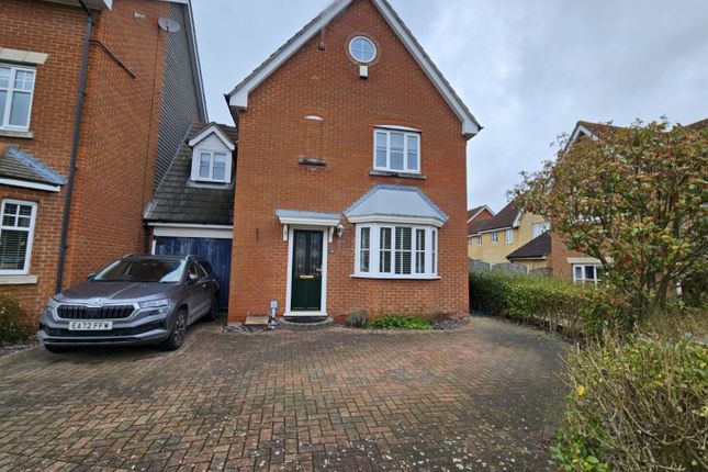 Link-detached house for sale in Nelson Road, Rochford, Essex
