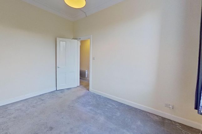 Flat 2F1, 33, Balcarres Street, Edinburgh photo 3