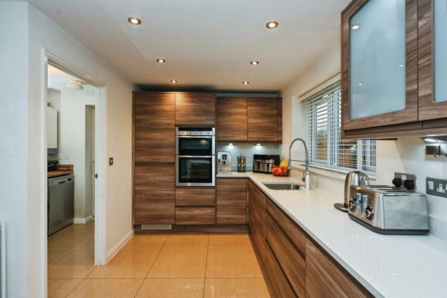 52, Chadwick Lane, Cheshire photo 4