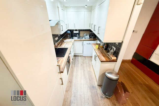 43 Leabank View, Grovelands Road, London photo 4