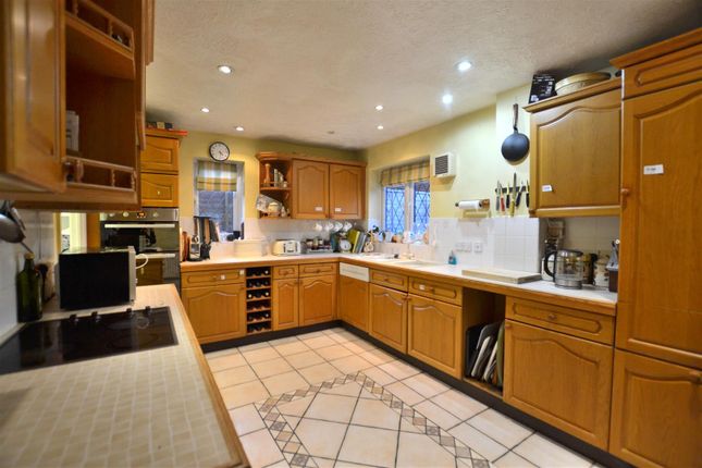 28, Forest Dean, Fleet photo 4