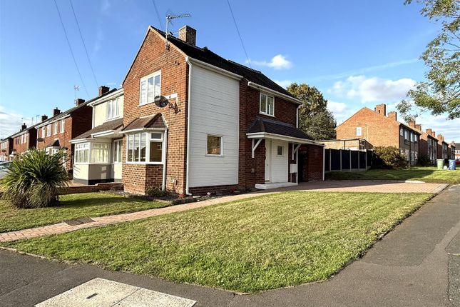 72, Ascot Drive, Cannock photo 2