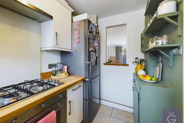9, Coleridge Close, Reading photo 4