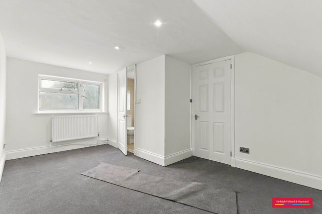 Flat 1, 23, Highfield Road, London photo 2