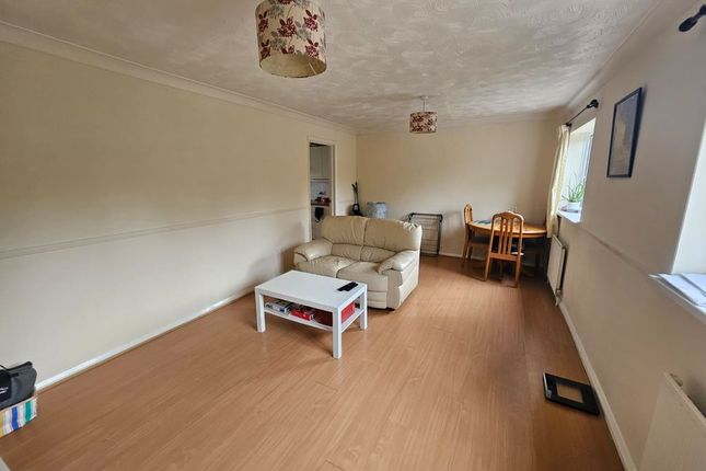 33, Gallivan Close, Bristol photo 3